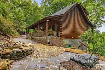 215 Goldenleaf Road, Mars Hill, NC 28754 - Photo 2