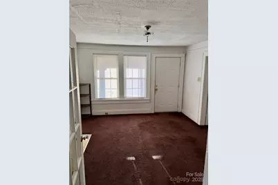 606 Campus Street, Charlotte, NC 28216 - Photo 2