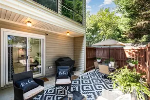 1635 Merry Oaks Rd, Charlotte, NC 28205 - Photo 14