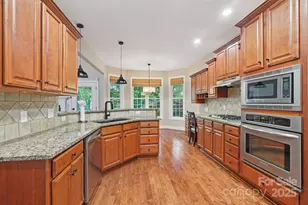 3040 Patrick Pl Cir, Clover, SC 29710 - Photo 10