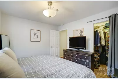 529 N Graham Street, Charlotte, NC 28202 - Photo 10