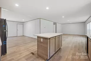 155 Castle Ct, Kings Mountain, NC 28086 - Photo 14