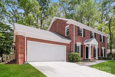 6200 Oak Glen Lane, Charlotte, NC 28277 - Photo 2