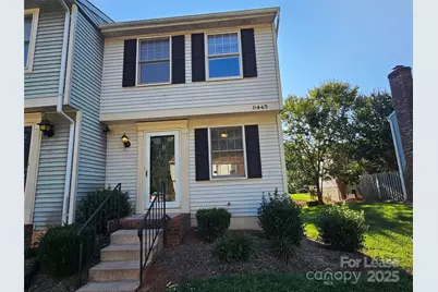 9445 Lexington Circle #D, Charlotte, NC 28213 - Photo 2