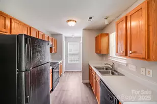 2928 Westwinds Ct, Charlotte, NC 28214 - Photo 4