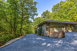 310 Claremont Dr, Flat Rock, NC 28731 - Photo 14