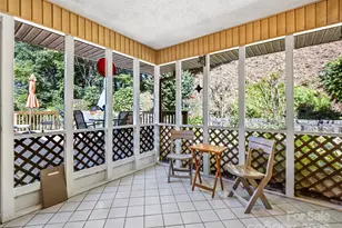 310 Claremont Dr, Flat Rock, NC 28731 - Photo 28