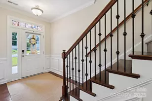 4322 Hubbard Falls Dr, Charlotte, NC 28269 - Photo 4