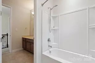 4322 Hubbard Falls Dr, Charlotte, NC 28269 - Photo 28