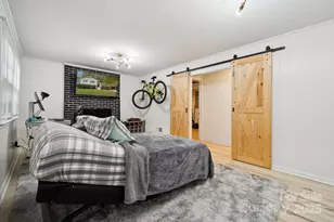 1530 Barberry Ct, Charlotte, NC 28211 - Photo 18