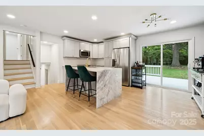 1530 Barberry Court, Charlotte, NC 28211 - Photo 6