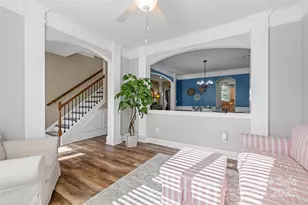 559 Daventry Ct, Clover, SC 29710 - Photo 4
