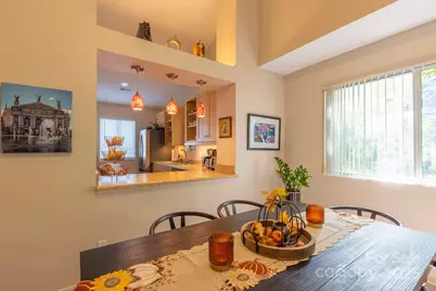 104 Llama Way, Black Mountain, NC 28711 - Photo 6