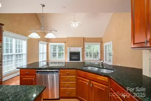 557 Keystone Ct NW, Concord, NC 28027 - Photo 8