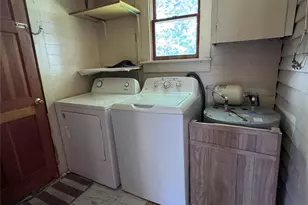 19 Thole St, Marion, NC 28752 - Photo 10