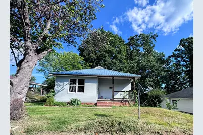 19 Thole Street, Marion, NC 28752 - Photo 1