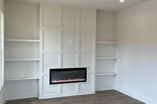 9121 Maybry Pk St, Charlotte, NC 28212 - Photo 2