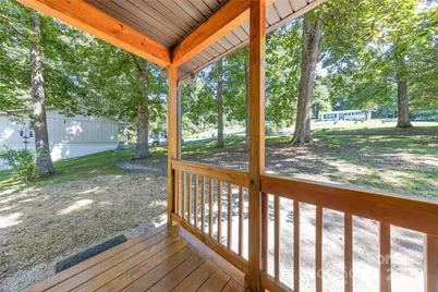 425 Lyndhurst Drive, Hendersonville, NC 28791 - Photo 22