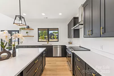 109 Winners Circle, Mooresville, NC 28117 - Photo 14