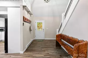 139 Kammerer Dr, Waynesville, NC 28785 - Photo 4