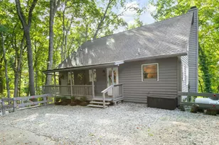 139 Kammerer Dr, Waynesville, NC 28785 - Photo 1