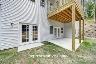 595 Foxwood Dr SE, Concord, NC 28025 - Photo 8