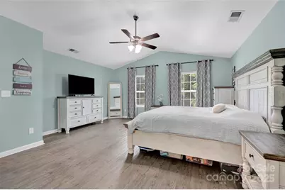 147 Kingsway Drive, Mooresville, NC 28115 - Photo 16