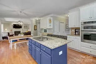 12409 Willingdon Rd, Huntersville, NC 28078 - Photo 6