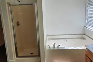 11412 Leigh Glen Cir, Charlotte, NC 28269 - Photo 12