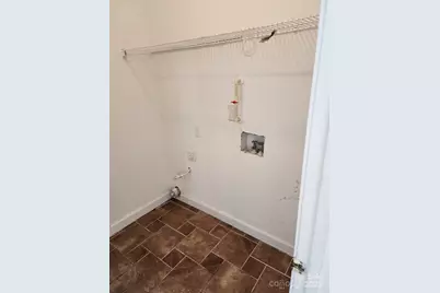 11412 Leigh Glen Circle, Charlotte, NC 28269 - Photo 8