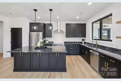 118 Winners Circle, Mooresville, NC 28117 - Photo 6