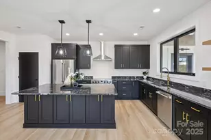 118 Winners Cir, Mooresville, NC 28117 - Photo 6