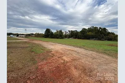 1210 Champion Ferry Road, Gaffney, SC 29341 - Photo 16