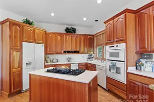 101 Spring Rock Rd, Burnsville, NC 28714 - Photo 8