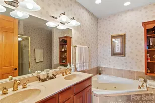 101 Spring Rock Rd, Burnsville, NC 28714 - Photo 18