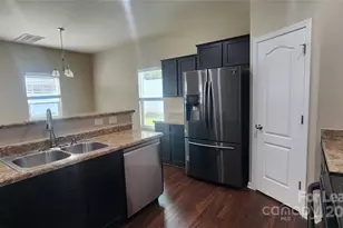 6234 Sydney Mae Ln, Charlotte, NC 28262 - Photo 12