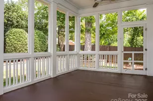 633 Ideal Way, Charlotte, NC 28203 - Photo 38