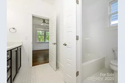 633 Ideal Way, Charlotte, NC 28203 - Photo 34