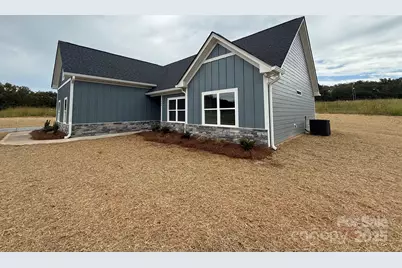 426 E Tenth Street #1, Oakboro, NC 28129 - Photo 2