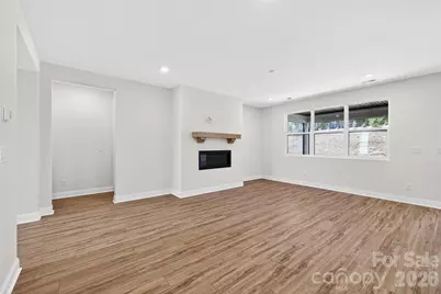 527 Tonka Path, Tega Cay, SC 29708 - Photo 8