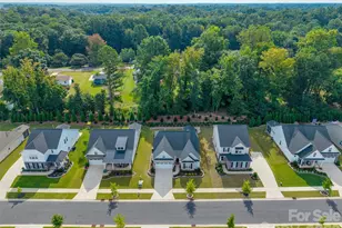 466 Hickory Vw Dr, Rock Hill, SC 29732 - Photo 18