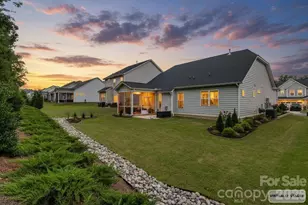 466 Hickory Vw Dr, Rock Hill, SC 29732 - Photo 16