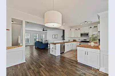 14130 Fitzroy Lane, Charlotte, NC 28277 - Photo 8