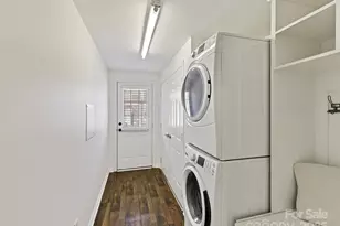 14130 Fitzroy Ln, Charlotte, NC 28277 - Photo 20