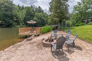 1150 W Blue Ridge Rd, Flat Rock, NC 28731 - Photo 22