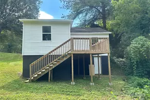 621 E Sharpe St, Statesville, NC 28677 - Photo 6