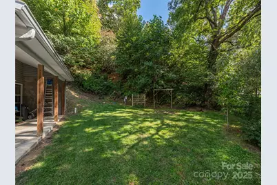 26 Azalea Drive, Clyde, NC 28721 - Photo 4
