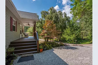 26 Azalea Drive, Clyde, NC 28721 - Photo 6