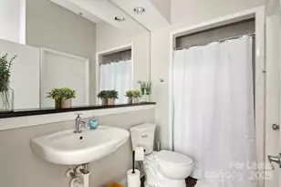 514 W 10th St, Charlotte, NC 28202 - Photo 14