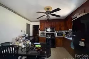 2855 Fordwood Dr, Charlotte, NC 28208 - Photo 6
